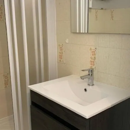 Apartment ⭐⭐ A Avec Climatisation Et Jardin, Animaux Admis - Fr-1-503-156